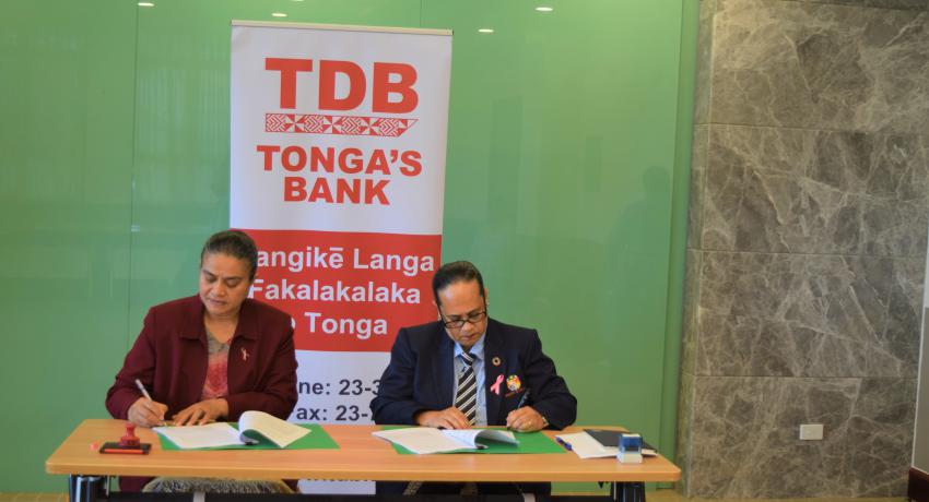TDB signing the extension of the Government Development Loan Scheme
